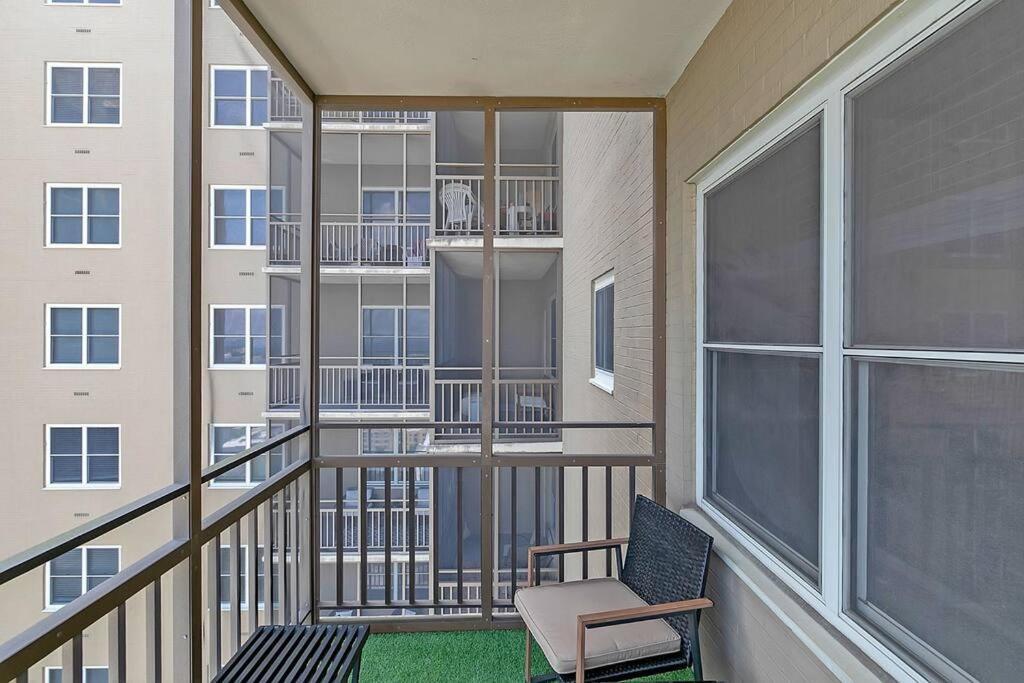 21st Floor In The Center Of Atlanta